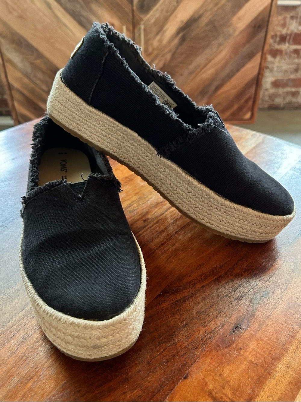 Tom’s Valencia Slip-On Platform Espadrille - Size 8.5